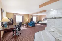 Quality Inn & Suites Bloomington University Area