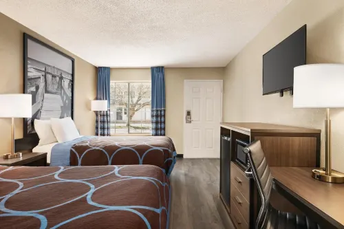 Super 8 by Wyndham Gulfport Biloxi Airport - Wi-Fi