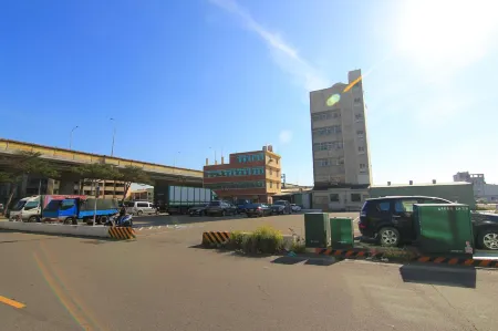 The Hermit Inn Отели рядом с достопримечательностью «Тай-Кинг»