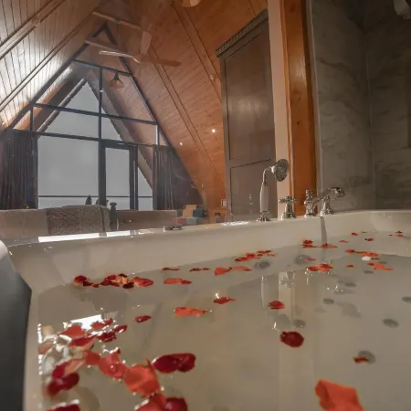 Rah Bagh by Orchard- Luxury Boutique Hotel