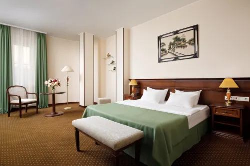 Red Royal by Undersun Hotel - Bữa sáng