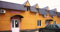 Uyut Hotel