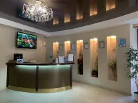 Grand Hotel 돔베이 호텔