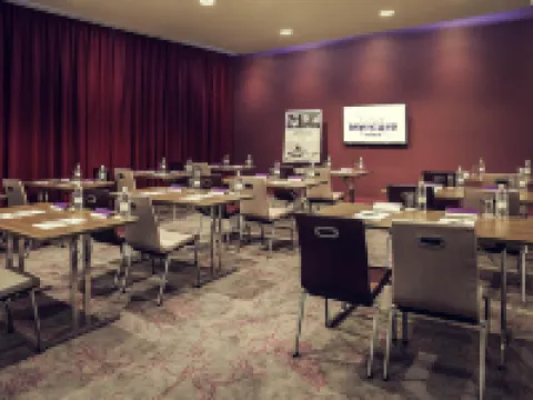 Mercure Tyumen' Tsentr Hotel Hotels in Tyumen
