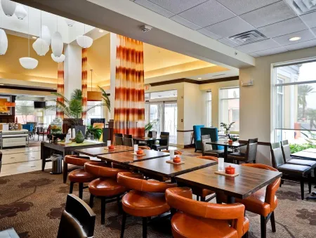 Hilton Garden Inn Tampa Northwest/Oldsmar Отели в г. Олдсмар