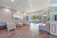 Surf Parade Resort - Airport Shuttle