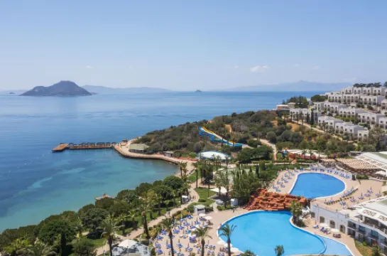 Yasmin Bodrum Resort