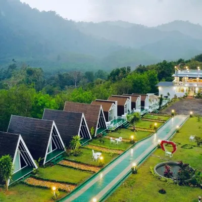 Khaosok99Camp&Cafe Hotels near แคมป์ปิ้งภูตาจ้อยเขาศก CAMPING AT PHU TA JOY khaosok