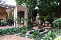 Del Roza Guest House Hotels in Nkangala