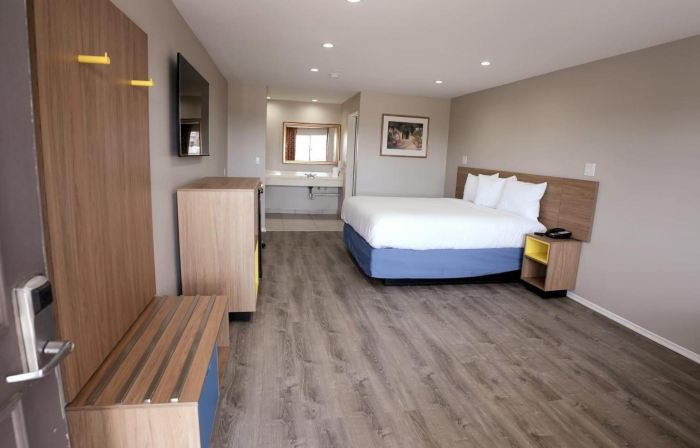 Days Inn by Wyndham Hemet
