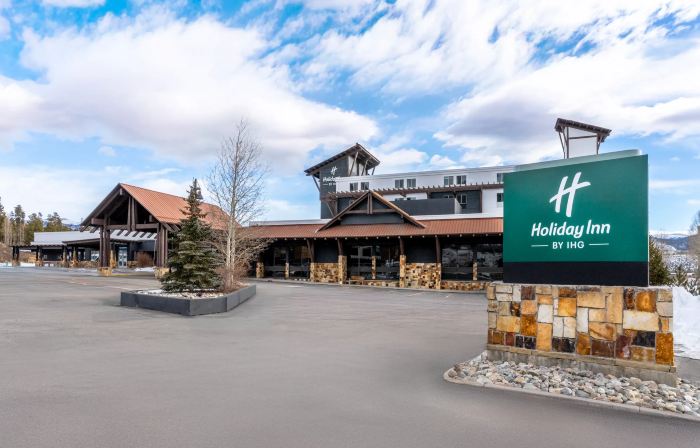 WHITE PEAK HOTEL by IHG