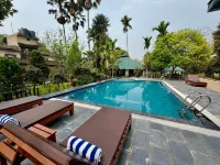 Jungle Safari Resort - Pools
