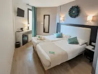 Hôtel le Collier - พร้อมระเบียง