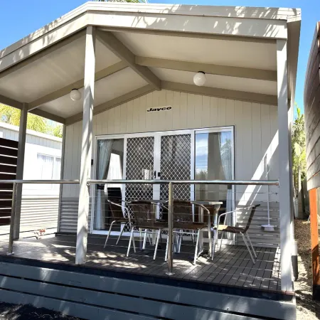 Kaloha Holiday Resort
