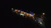 d’Kelingking Secret Villas - Hot Springs