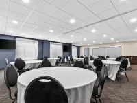 Comfort Inn & Suites Grand Blanc-Flint Hotels in Genesee County