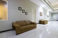 Chiaro Hotel Syariah - Bãi đậu xe