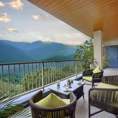 Jungle Lodge Resort
