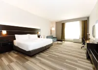 Holiday Inn Express & Suites FRANKLIN - BERRY FARMS by IHG