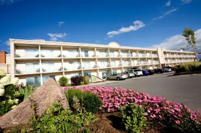 Holiday Inn Peterborough-Waterfront Các khách sạn ở Peterborough