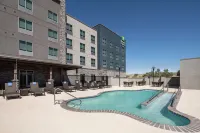 Holiday Inn Express & Suites Odessa I-20