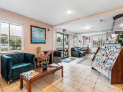 Days Inn by Wyndham Federal Way Hotels in Federal Way