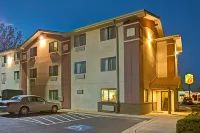 Super 8 by Wyndham College Park Wash DC Area Hotels in Berwyn