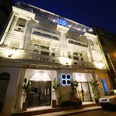 HOOD HOSTEL