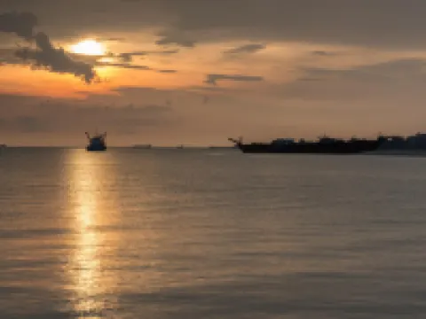 Global Star Chalet Hotels in Tanjung Kling