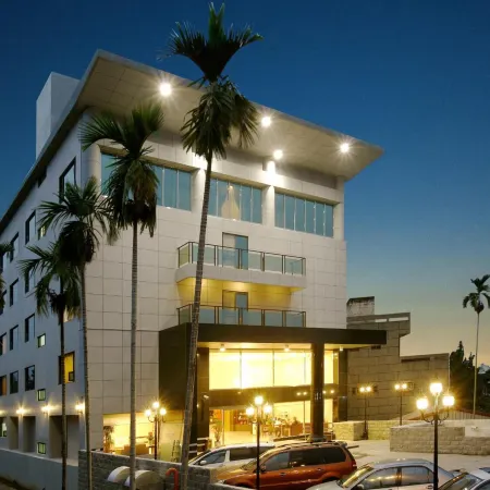 F Hotel Chiayi Отели рядом с достопримечательностью «Solar Exploration Center»