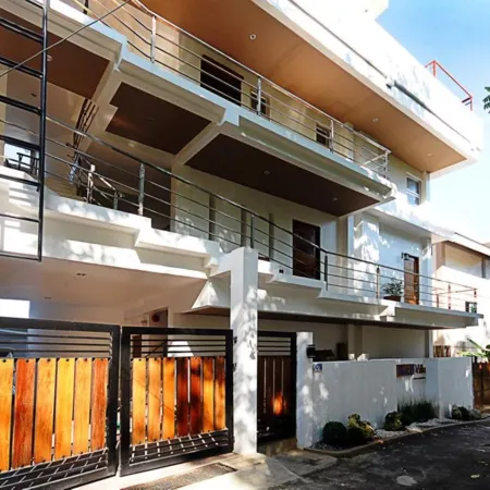 Bluewaves Westcliff Villa