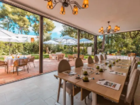 Hotel Spa & Restaurant Cantemerle Hotels in Vence