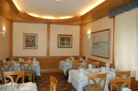 Hotel Wanda - breakfast