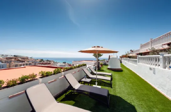 Apartamentos NataLis Отели в г. Хандия