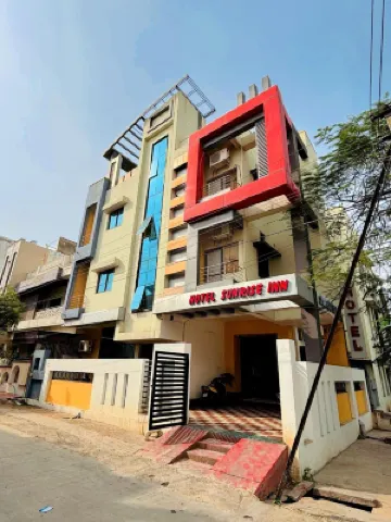 Hotel Sunrise Inn Hotels near Space21 Library | Co-work Talwandi