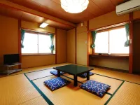 Hakuraiso - Hot Springs