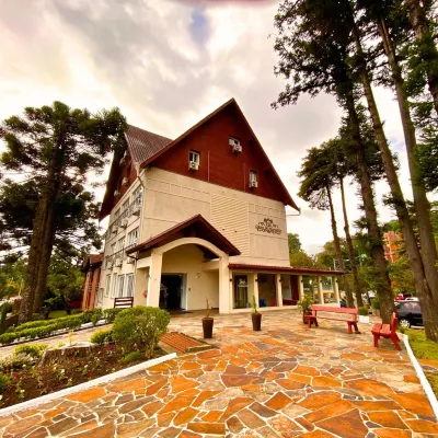 科里納酒店 - 舊金山 鄰近Serra Park - Centro de feiras e eventos的酒店