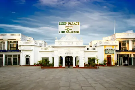 Hotel Deep Palace