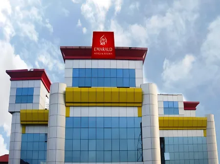 Emarald Hotel Calicut