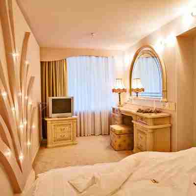 Geolog Mini-Hotel Rooms