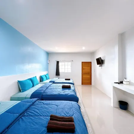Baannaming  Beach Resort Cha-am