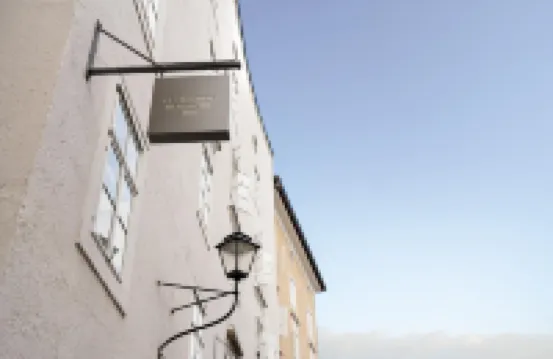 เลโอนาร์โด บูทีคโฮเทล ซาลซ์บูร์ก กาเบลอร์บรอย โรงแรมใกล้Getreidegas