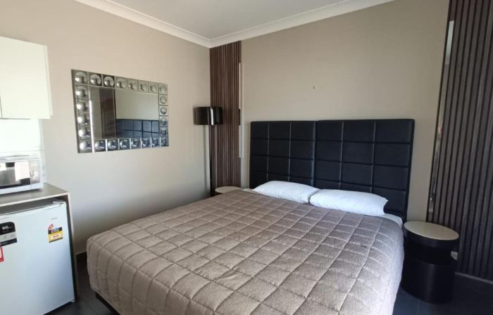 Cooee Motel