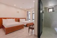 Khach san gan bien Karina Phu Yen Hotels in Binh Kien