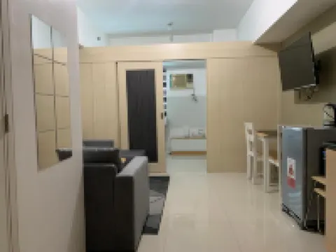 Smdc Light Residences Condominium Hotels near San Roque de Mandaluyong Parish - Barangka Ilaya, Mandaluyong City (Archdiocese of Manila)