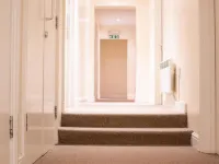 Stonehenge Farmhouse Hotels in Salisbury