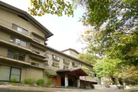 Shirafune Grand Hotel - Mountain view
