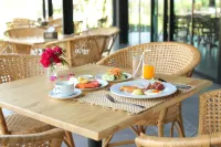 Navela Hotel & Convention - Morgenmad