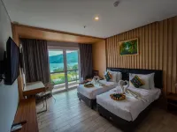 Raja Hotel Kuta Mandalika Resort & Convention - balcony