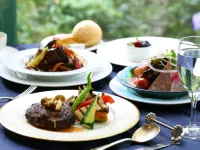 Petit Hotel & Restaurant Old Age - Aamiainen